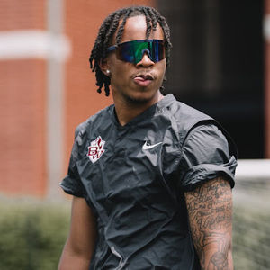 Meet your Posher, Davon